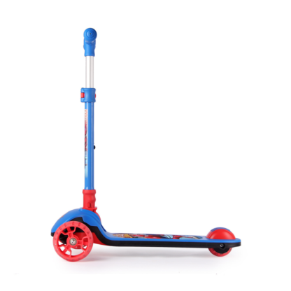 Marvel Spider Man Foldable Twist Scooter 3