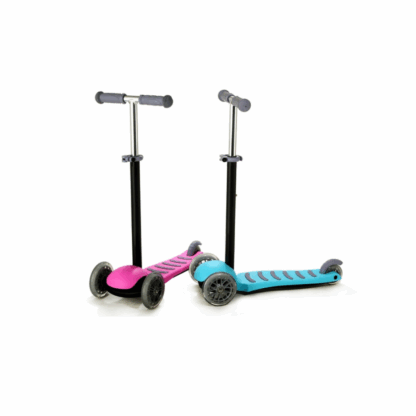 Trottinette à trois roues pour enfant