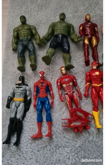 Figurine-avengers-4-super power