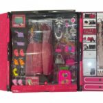 Dressing avec poupée et accessoires Elisa